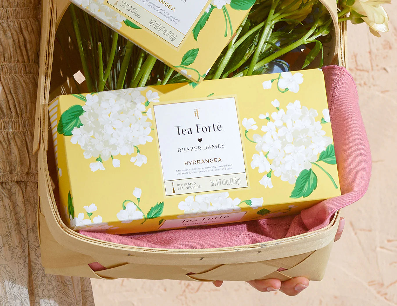 Hydrangea by Draper James Petite Presentation Box | Tea Forte