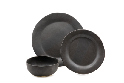 Slim Dinnerware | Alex Marshall